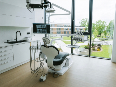 Hledáme dentální hygienistku